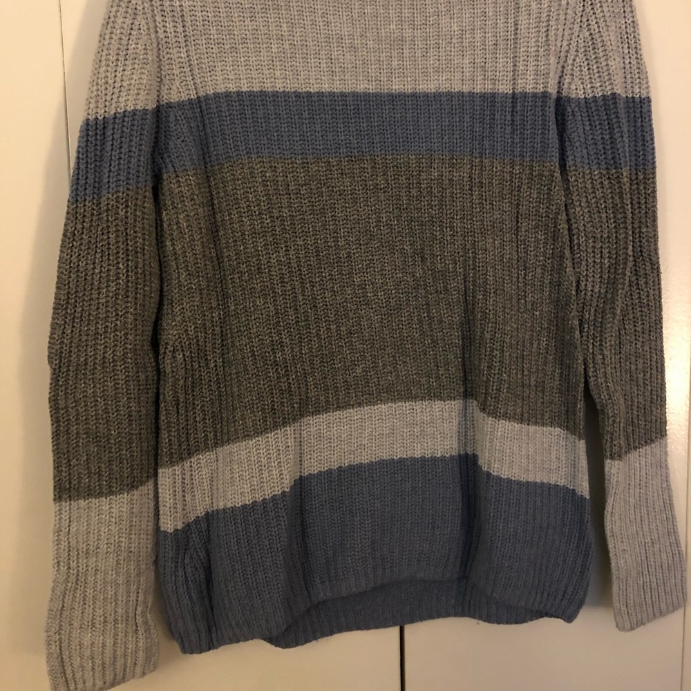 Colorblock sweater - Picture 3 of 3